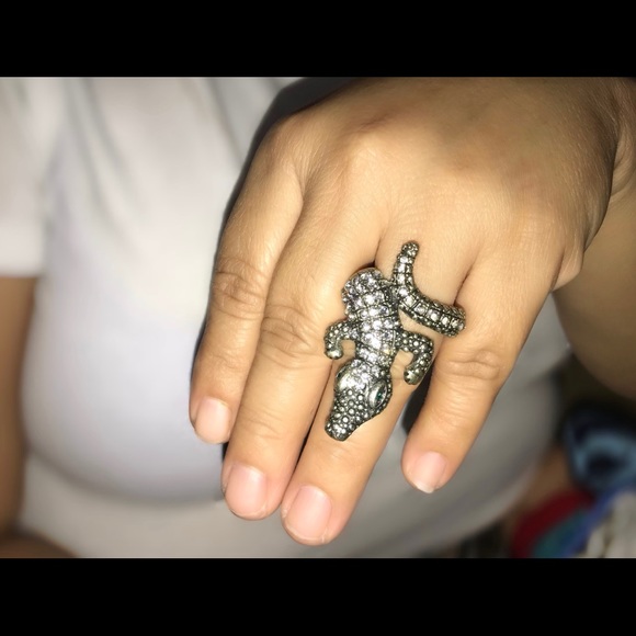 Ring 🦎 - Picture 5 of 5
